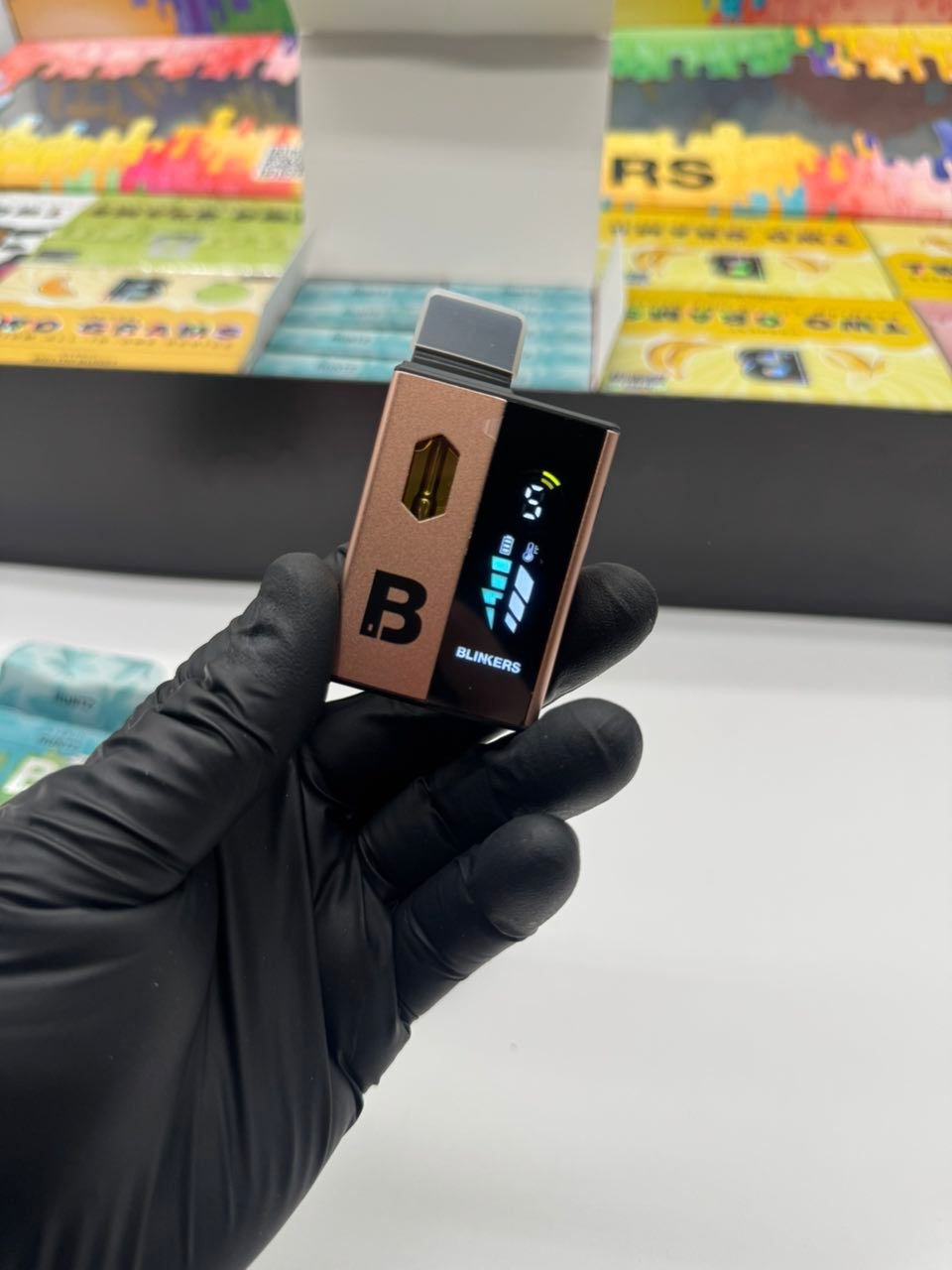 Blinkers Disposable 2G With Hash Hole Blinkers Disposable 2G With Hash Hole